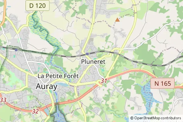 Mapa Pluneret